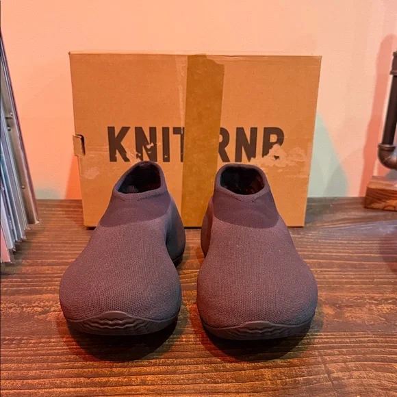 Adidas Yeezy Knit RNR Fade Onyx 10 - Picture 2 of 10